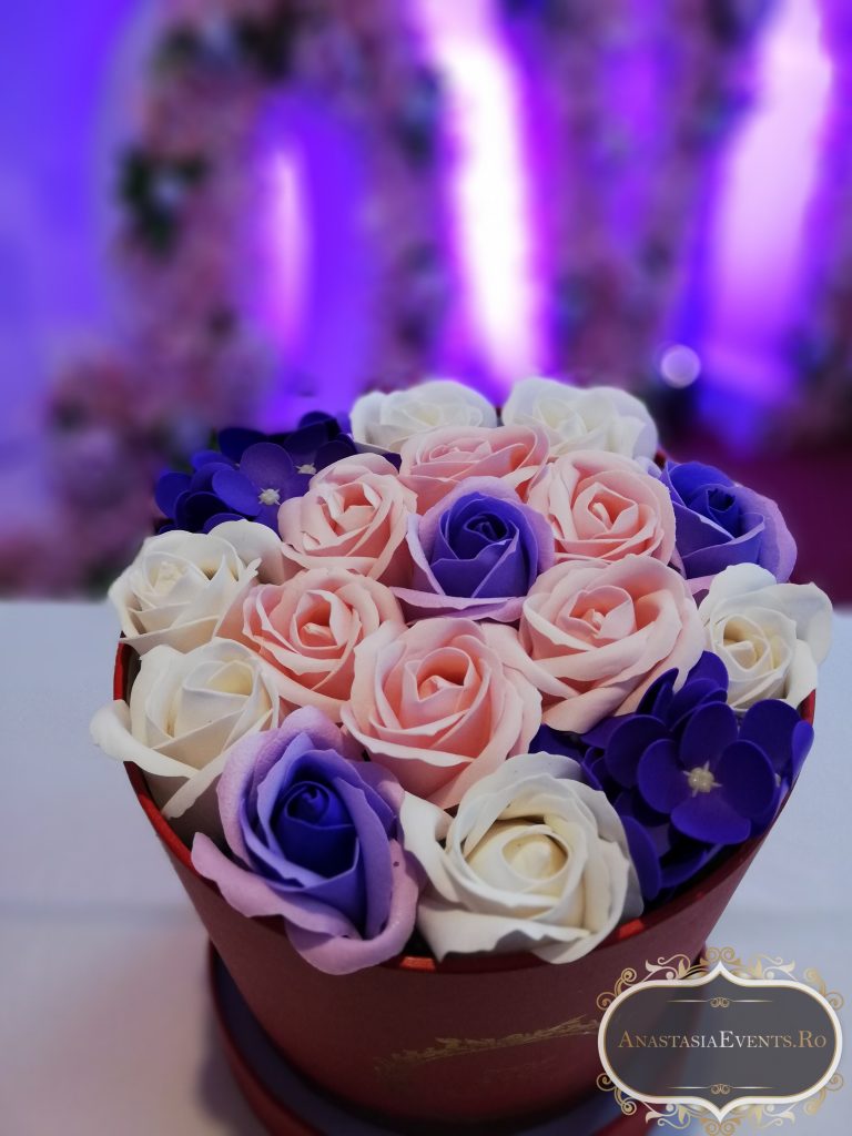 PSX 20191120 095934 Aranjamente florale din sapun Anastasia Events